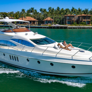 PRIVATE YACHT RENTAL