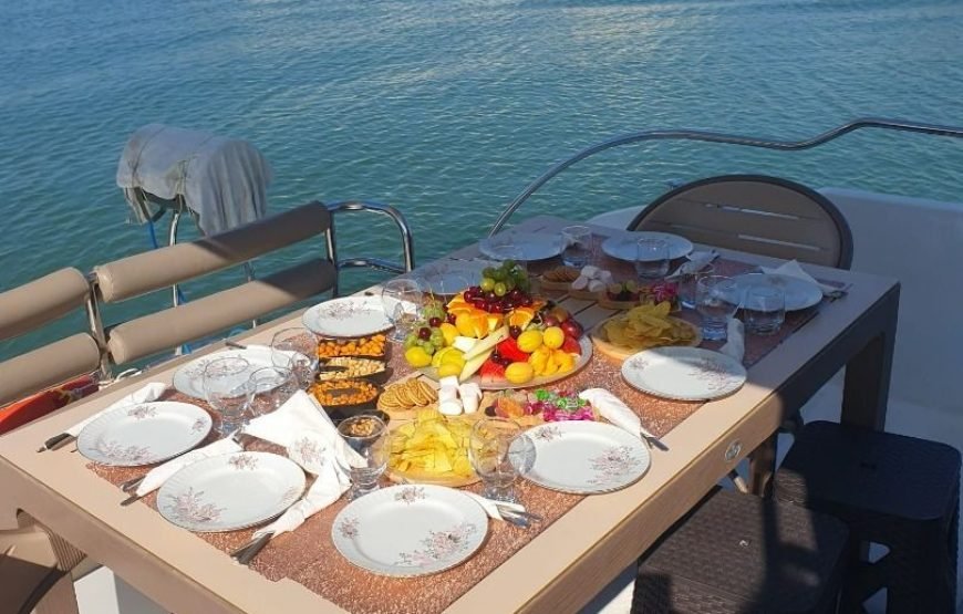 PRIVATE YACHT RENTAL 2025